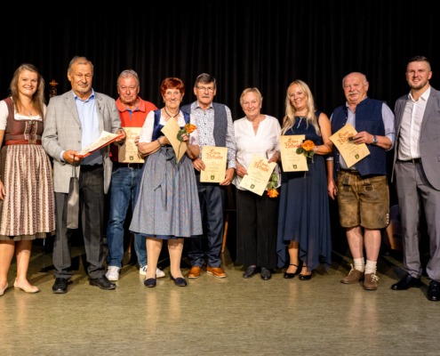 Ehrennadel Gold (50 Jahre)